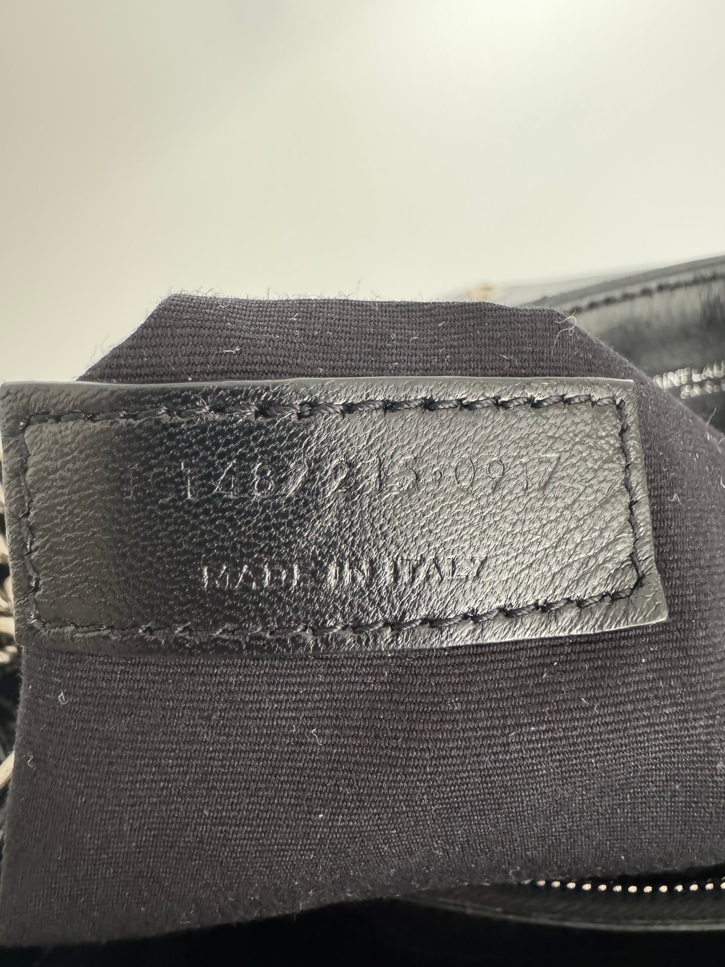 Saint Laurent Loulou Large