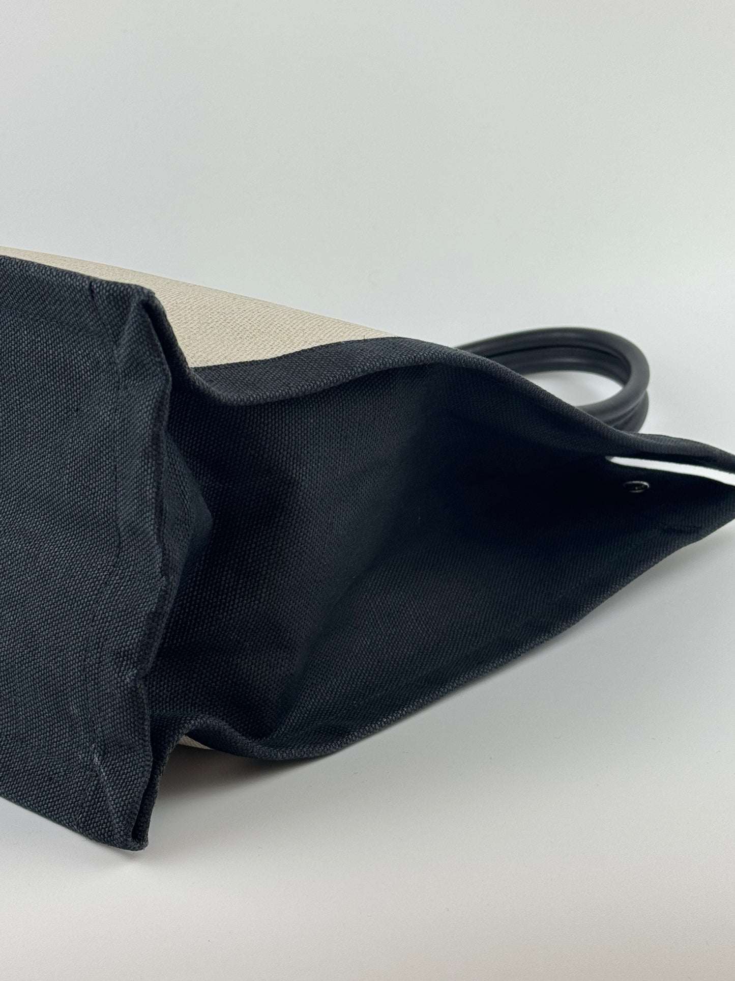 Saint Laurent Handbag