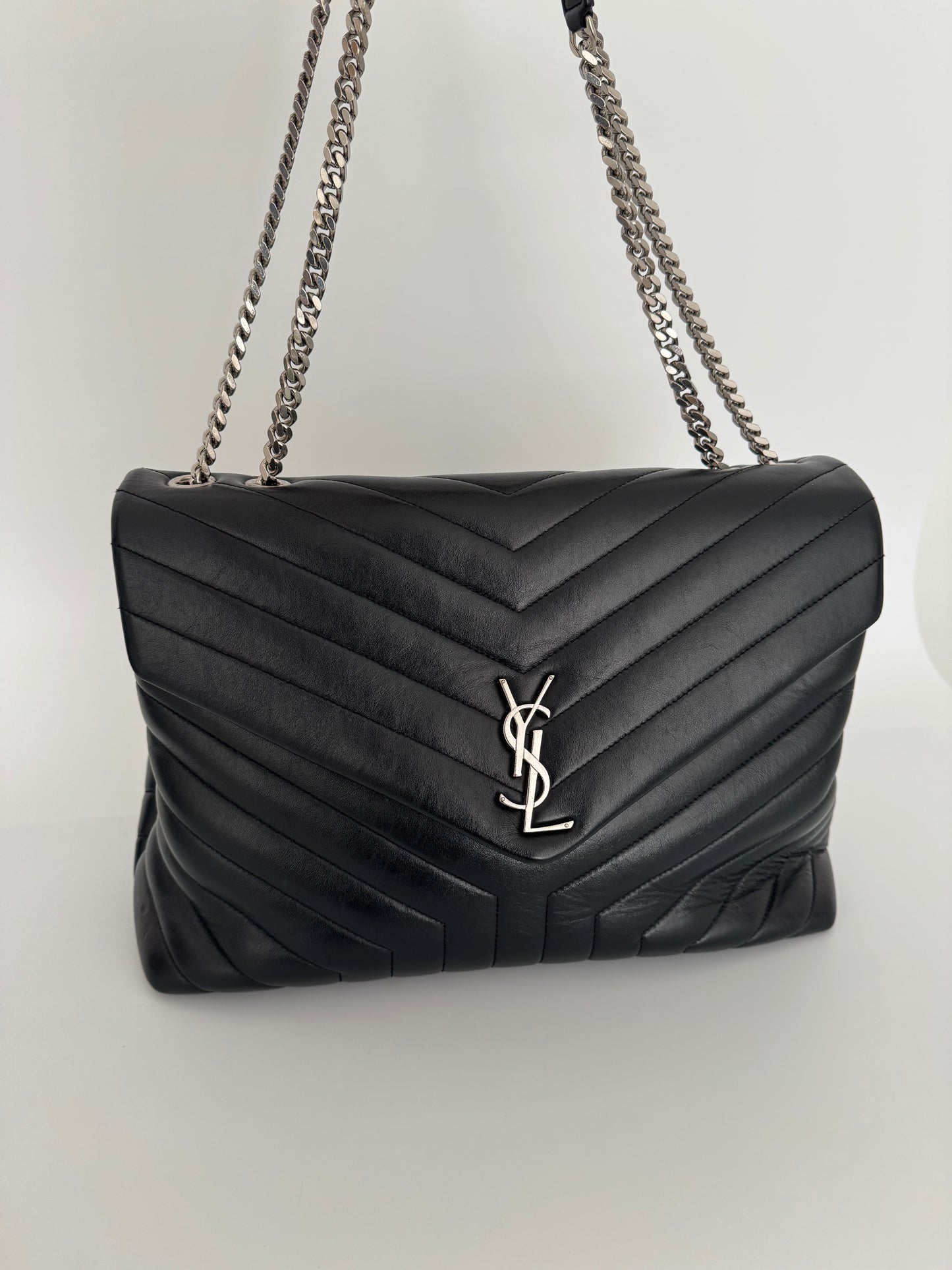 Saint Laurent Loulou Large