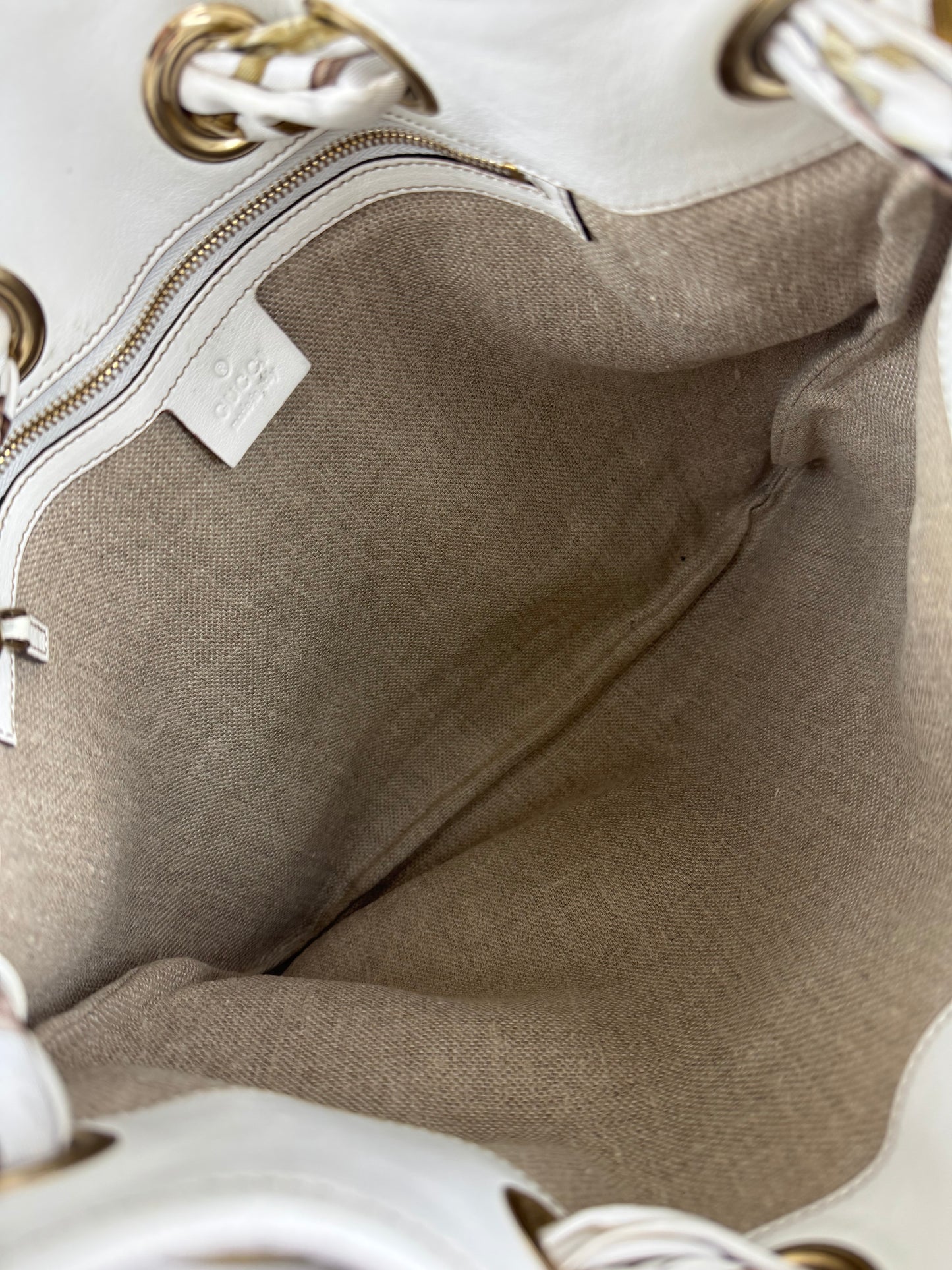 Gucci Shoulder Bag