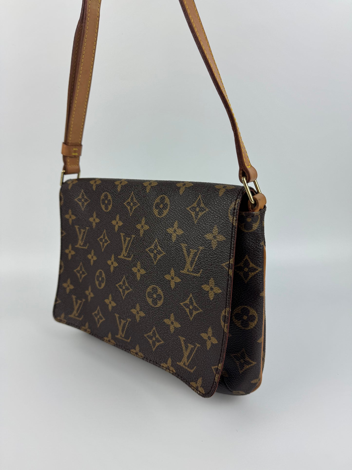 Louis Vuitton Musette Tango
