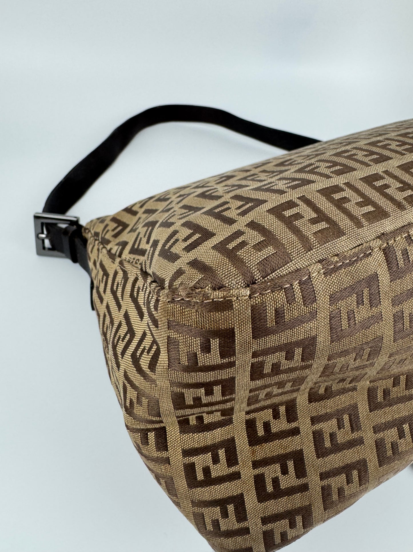 Fendi Mamma Baguette Shoulder Bag
