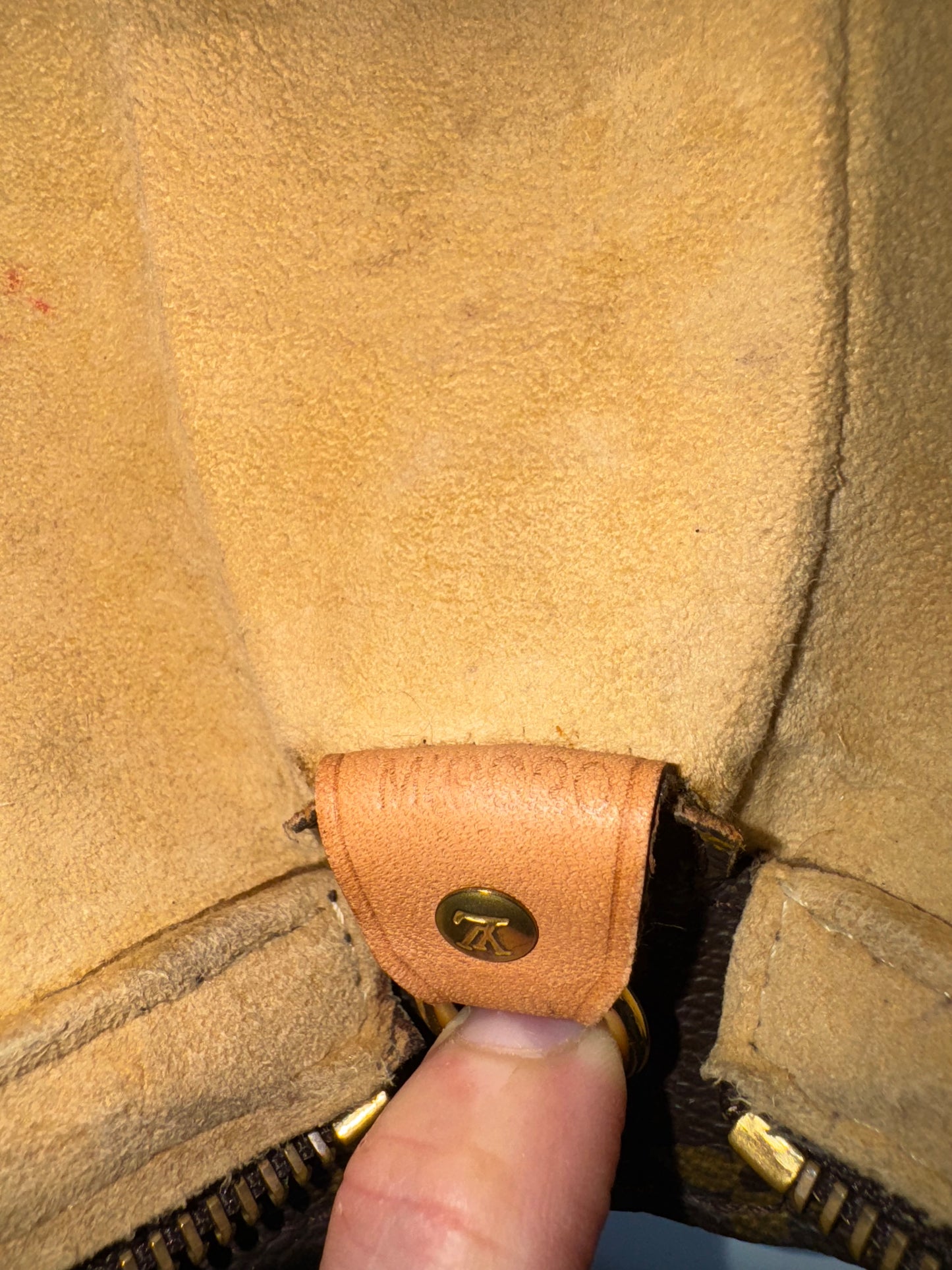 Louis Vuitton Looping PM Shoulder Bag