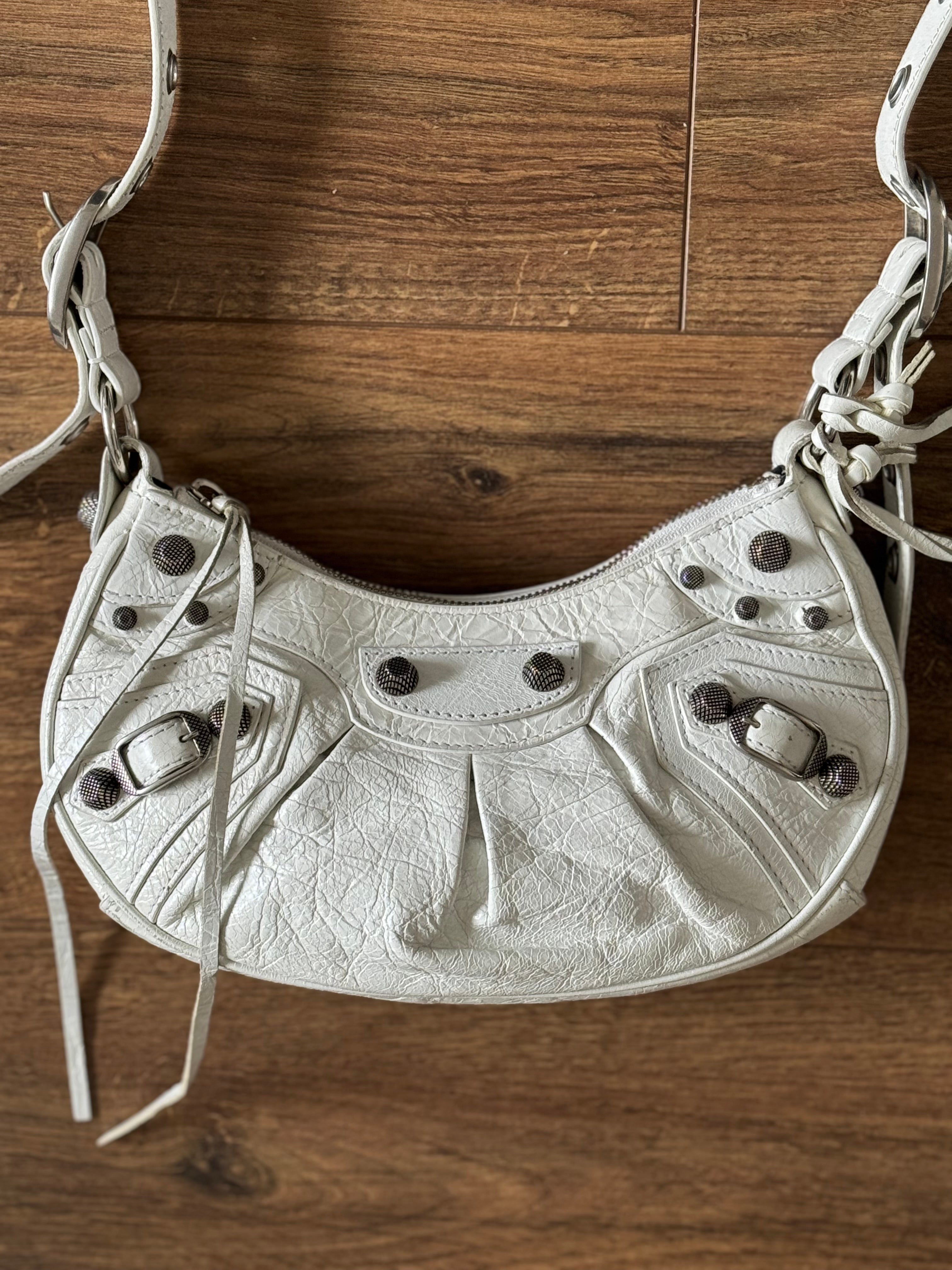 Balenciaga Le Cagole