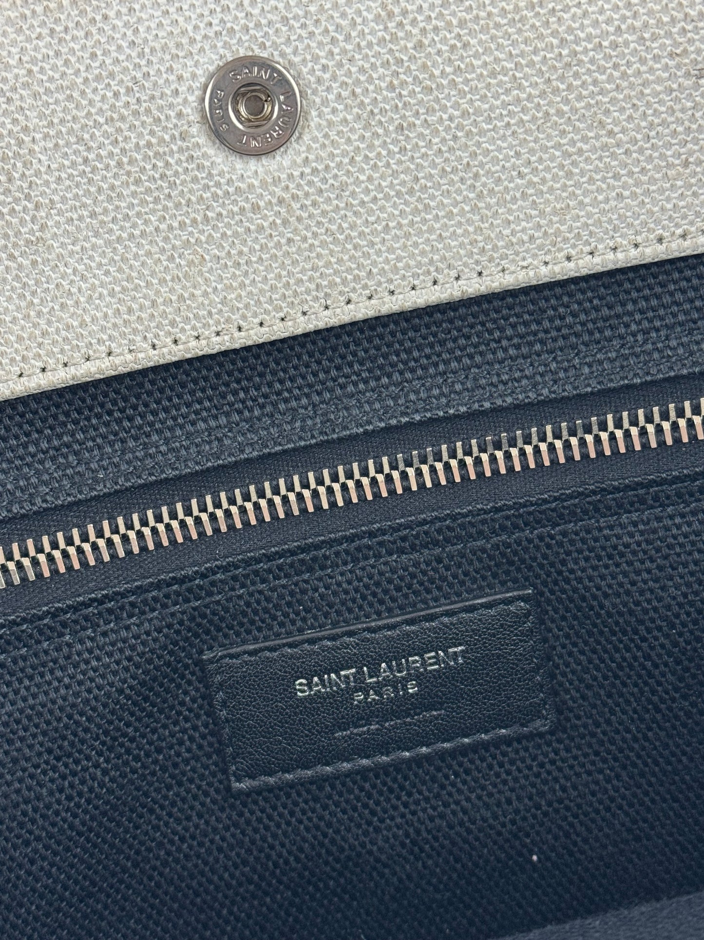 Saint Laurent  Handbag