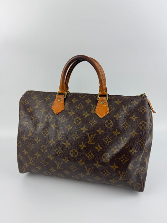Louis Vuitton Speedy 35