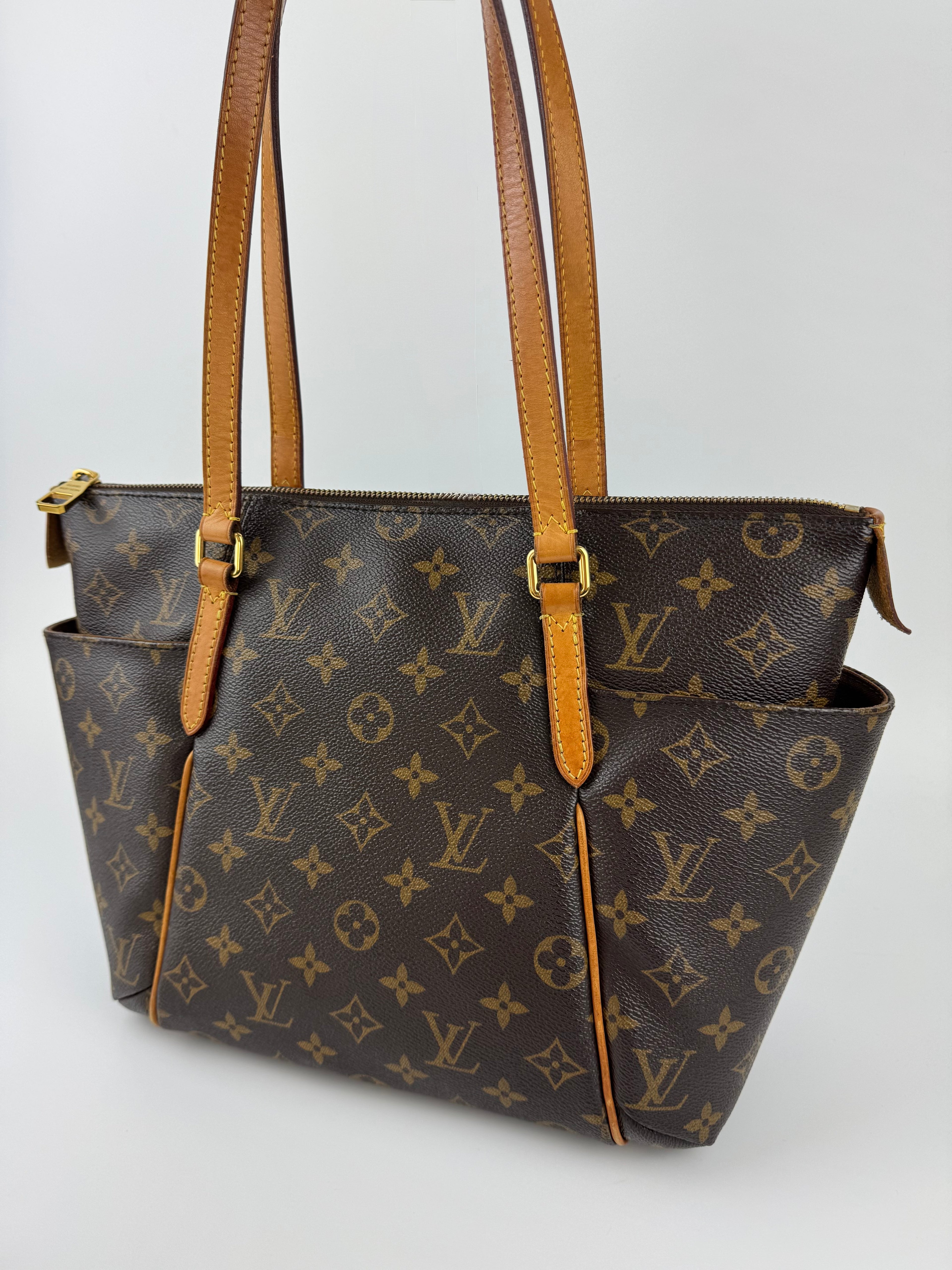 Louis Vuitton Totally PM