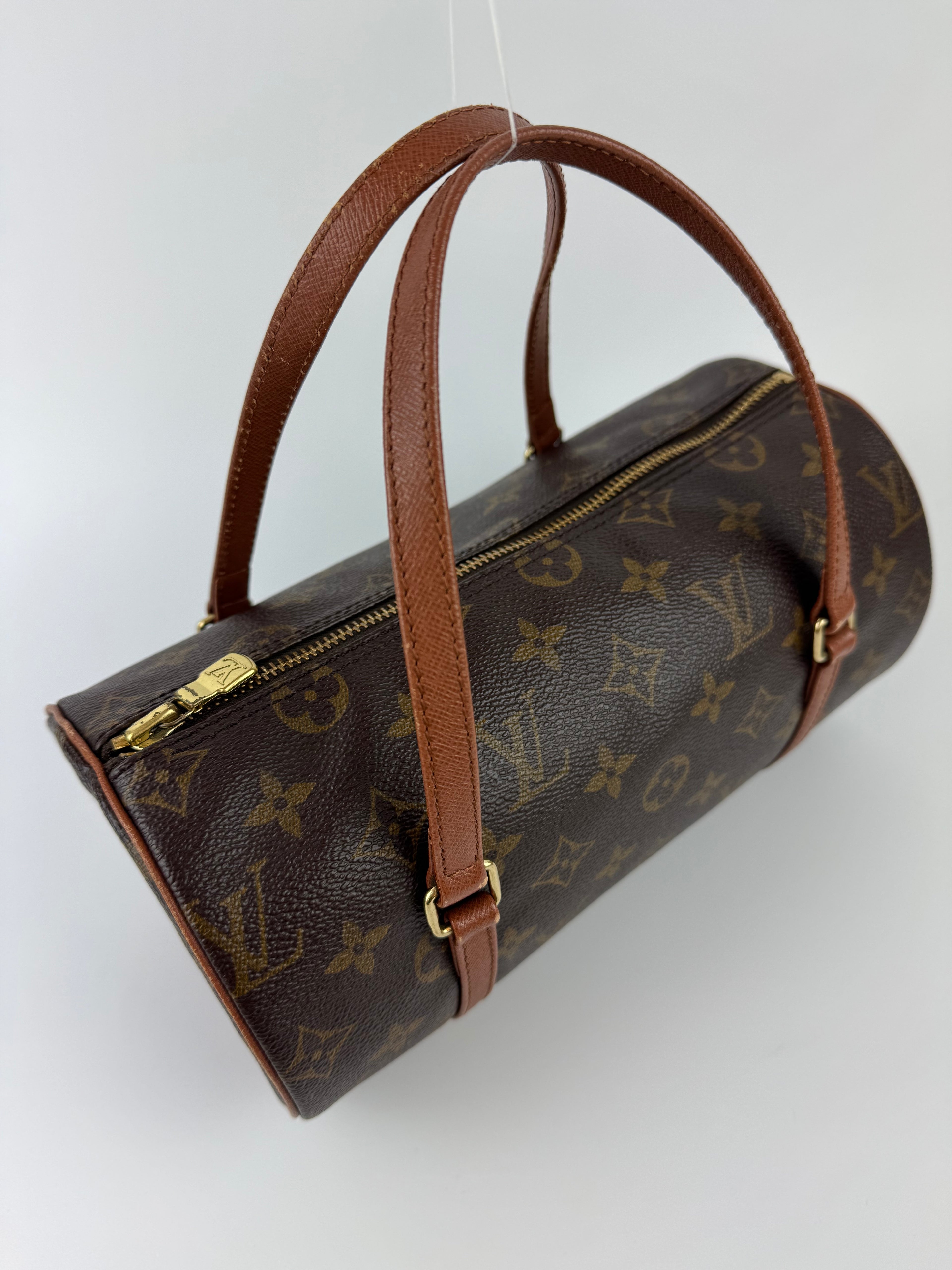 Louis Vuitton Papillon 26