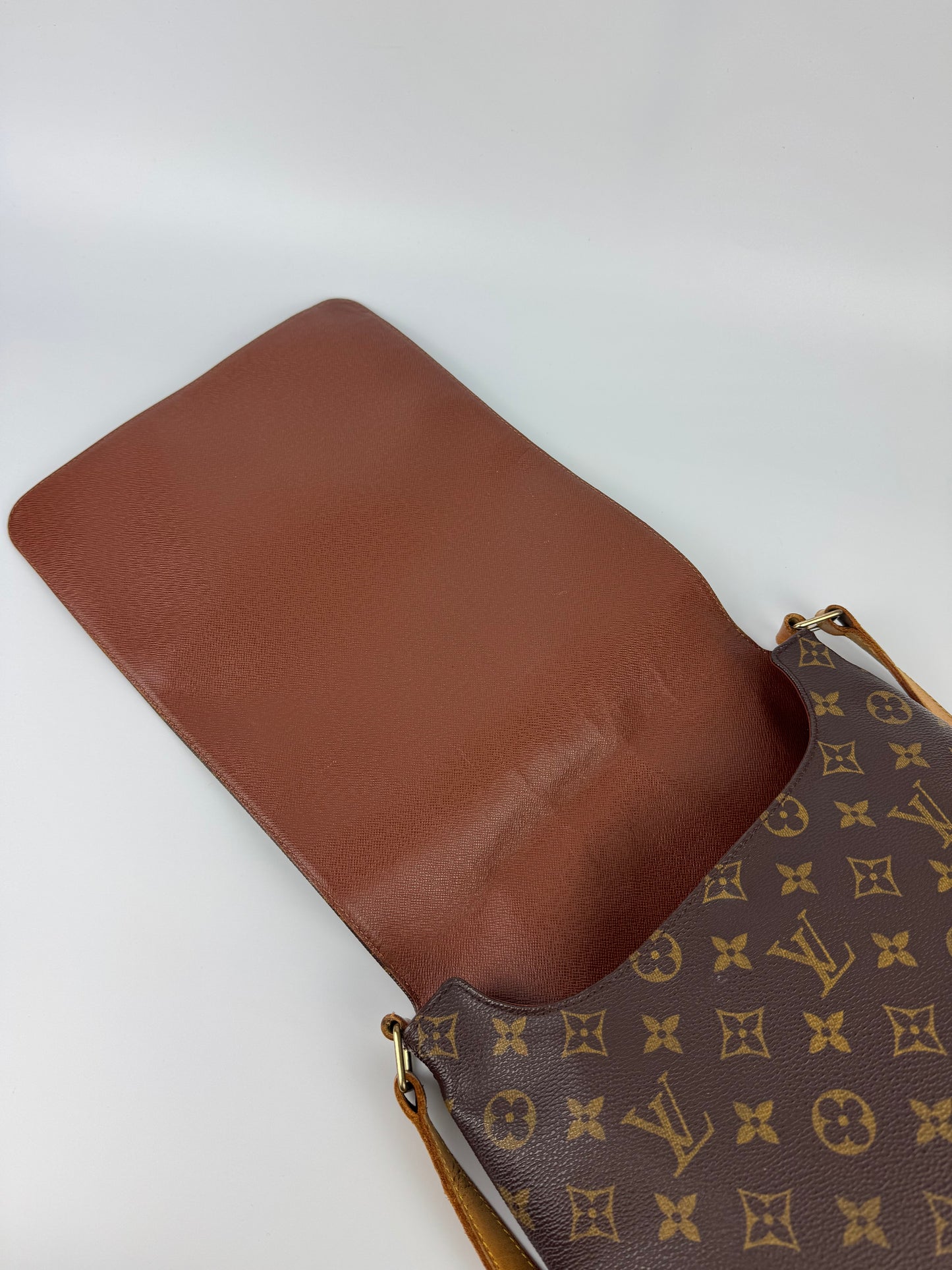 Louis Vuitton Musette Crossbosy Bag