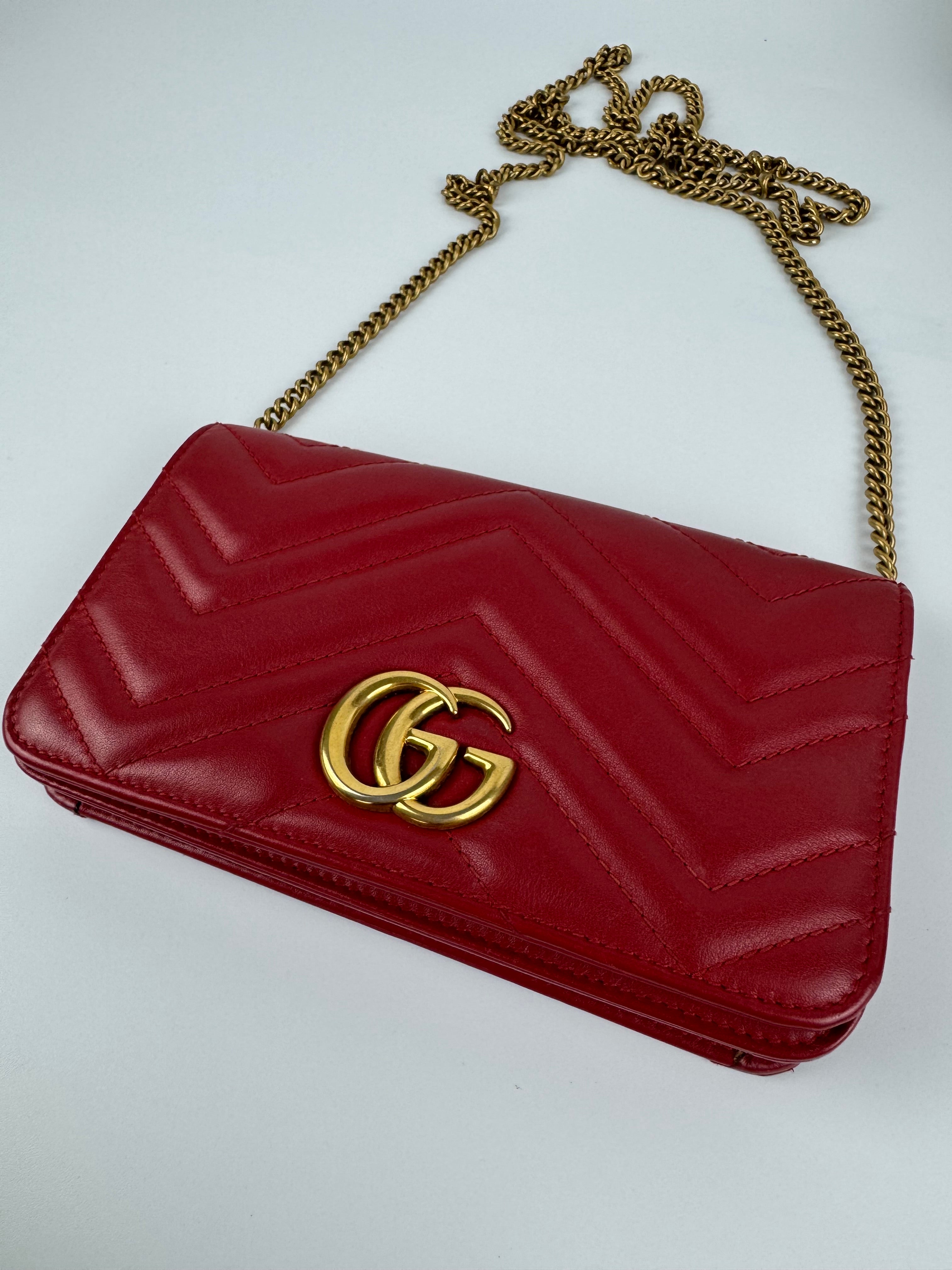 Gucci GG Marmont Chain Wallet