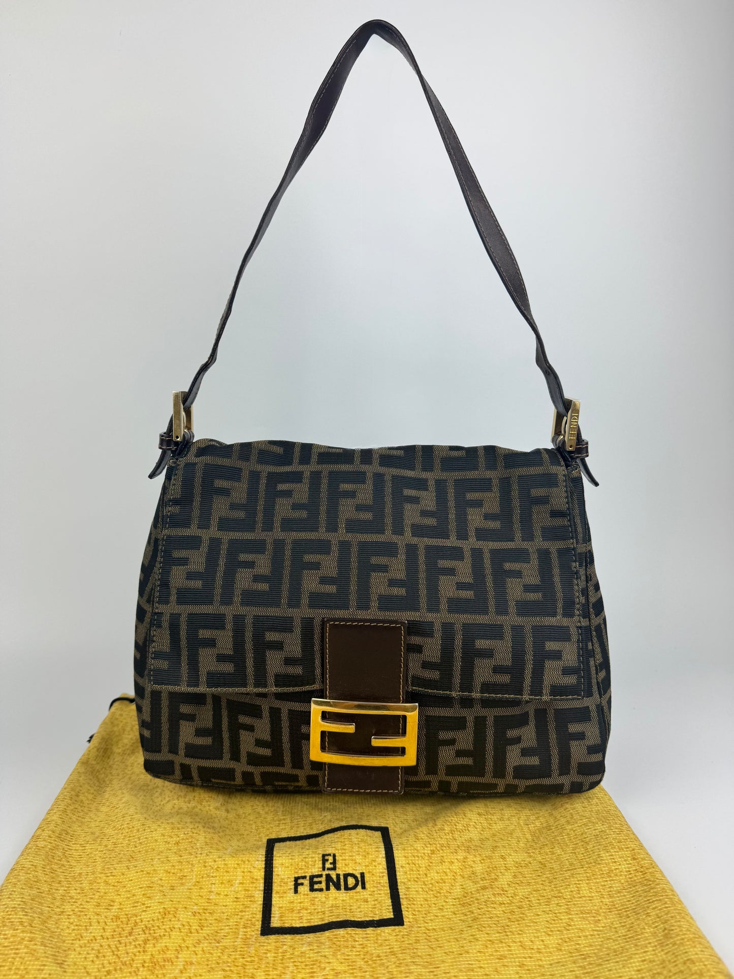 Fendi Mamma Baguette Shoulder Bag