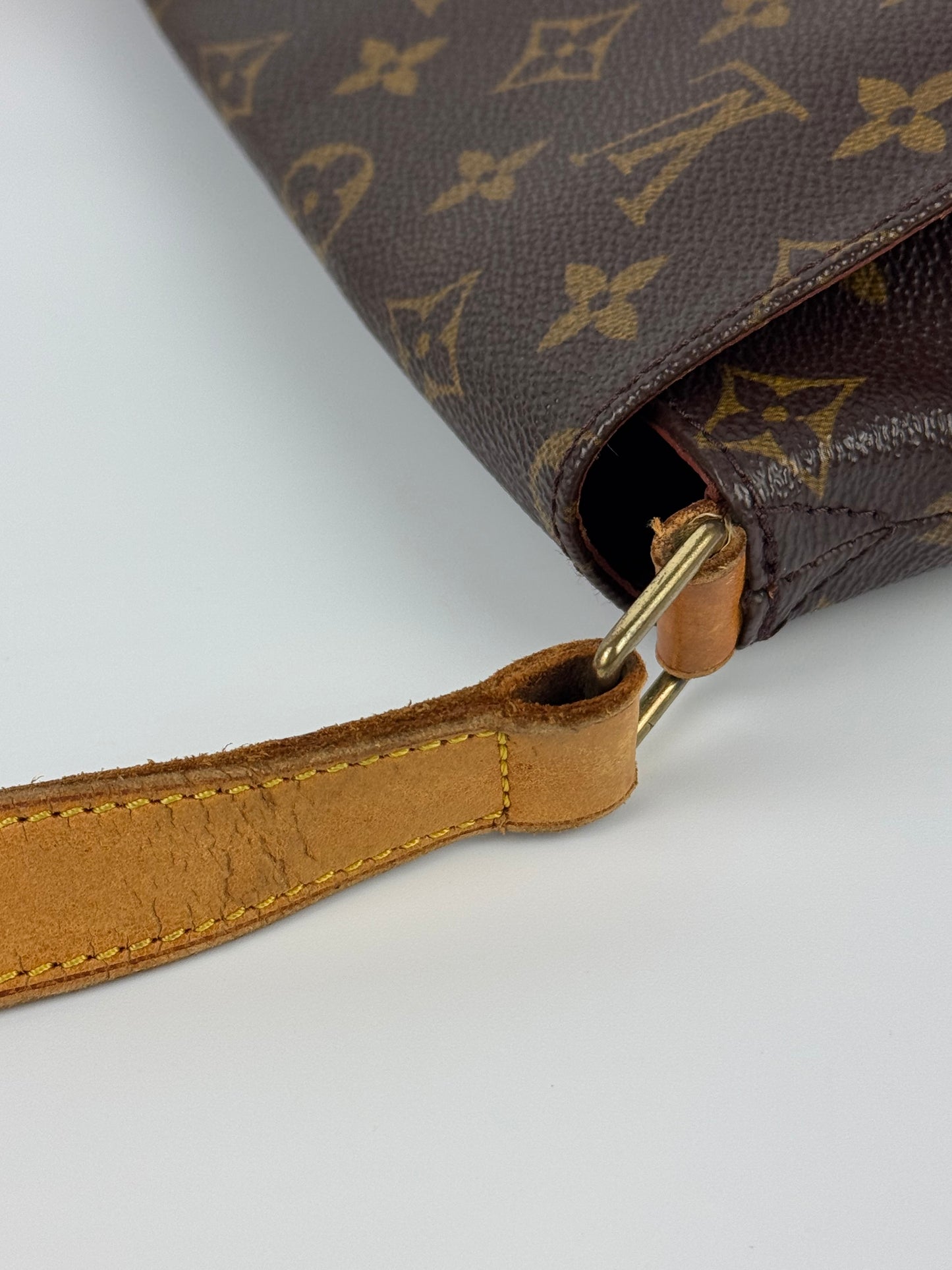 Louis Vuitton Musette Crossbosy Bag