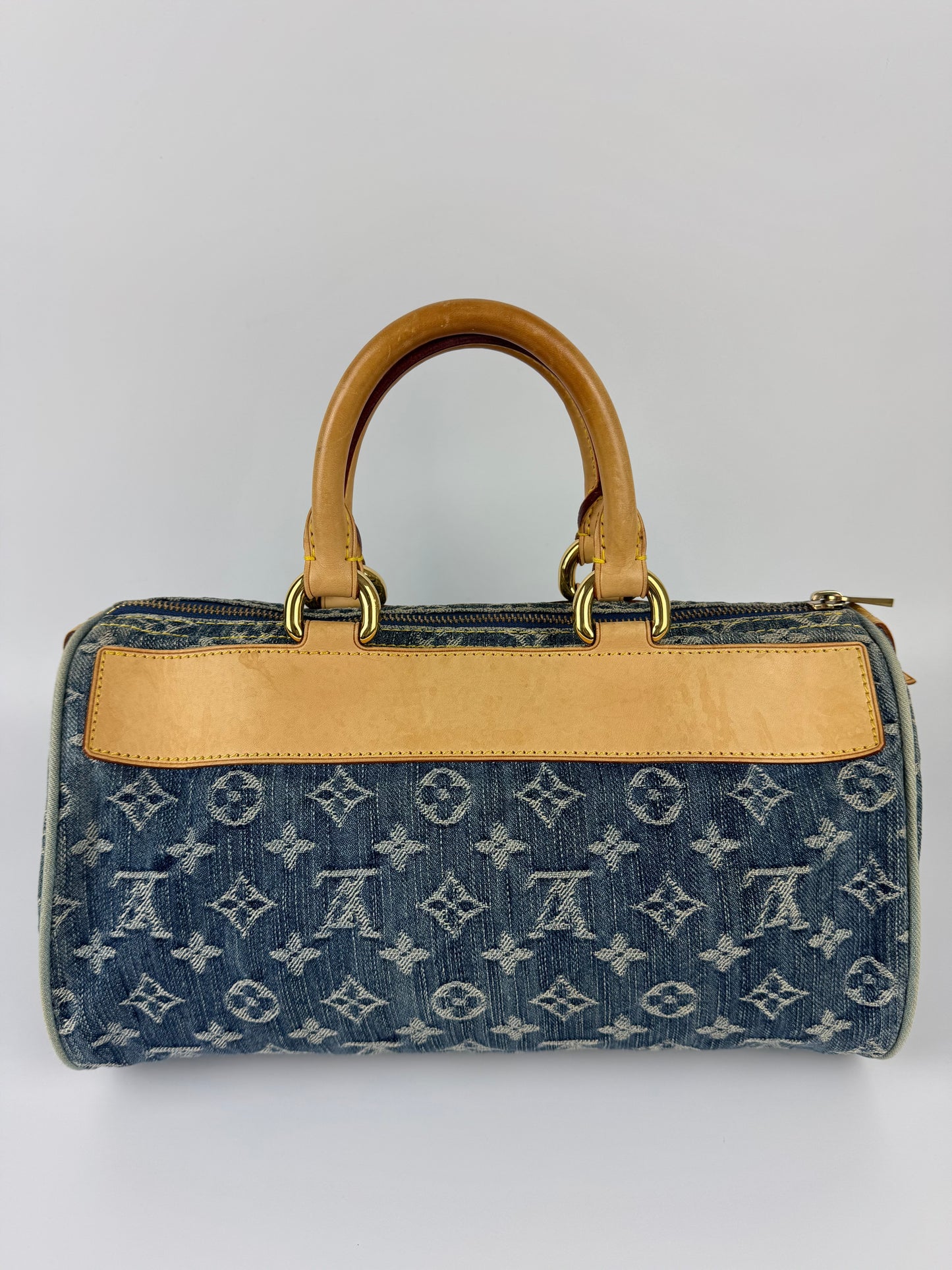 Louis Vuitton Neo Speedy Handbag