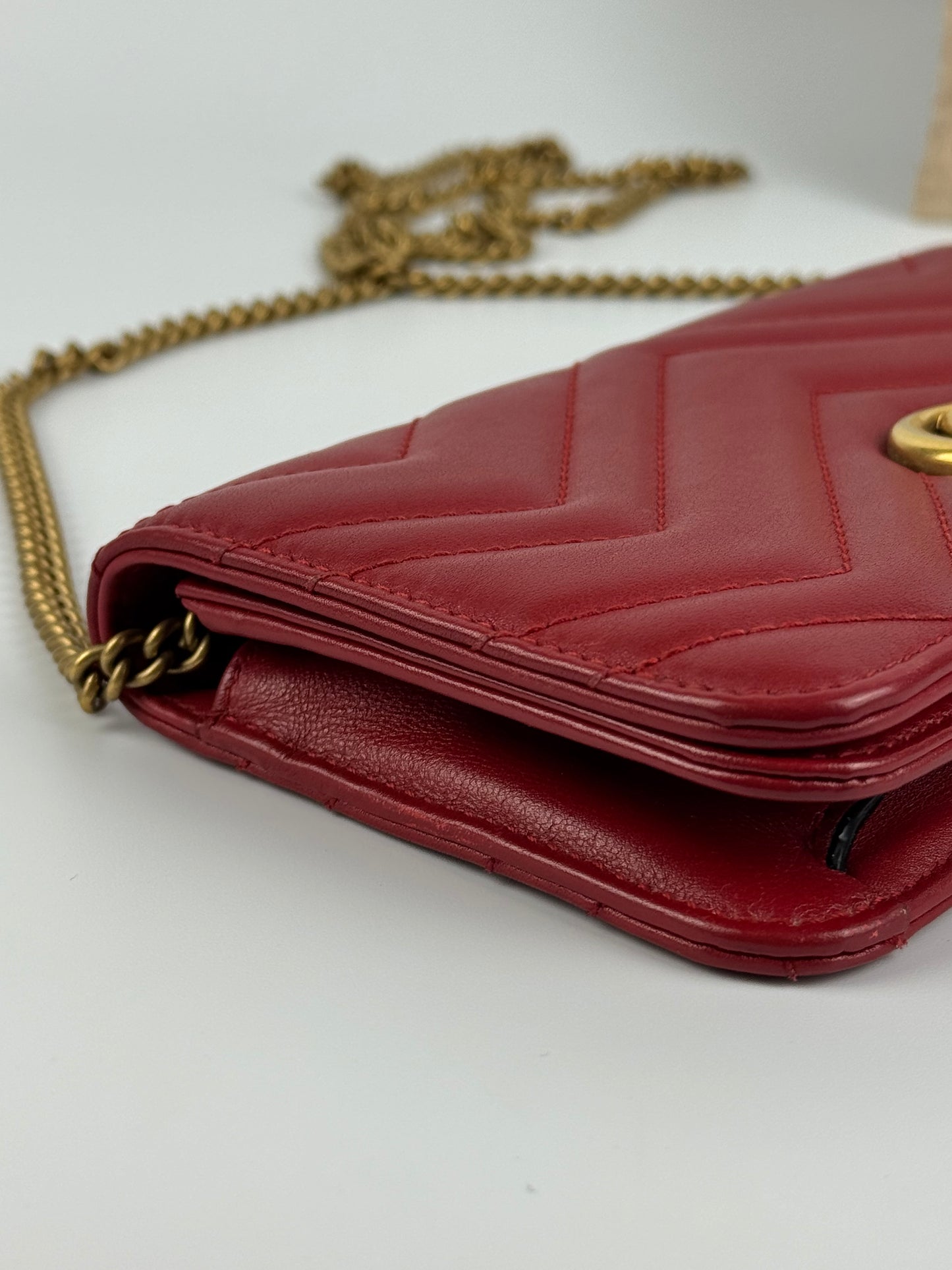 Gucci GG Marmont Chain Wallet