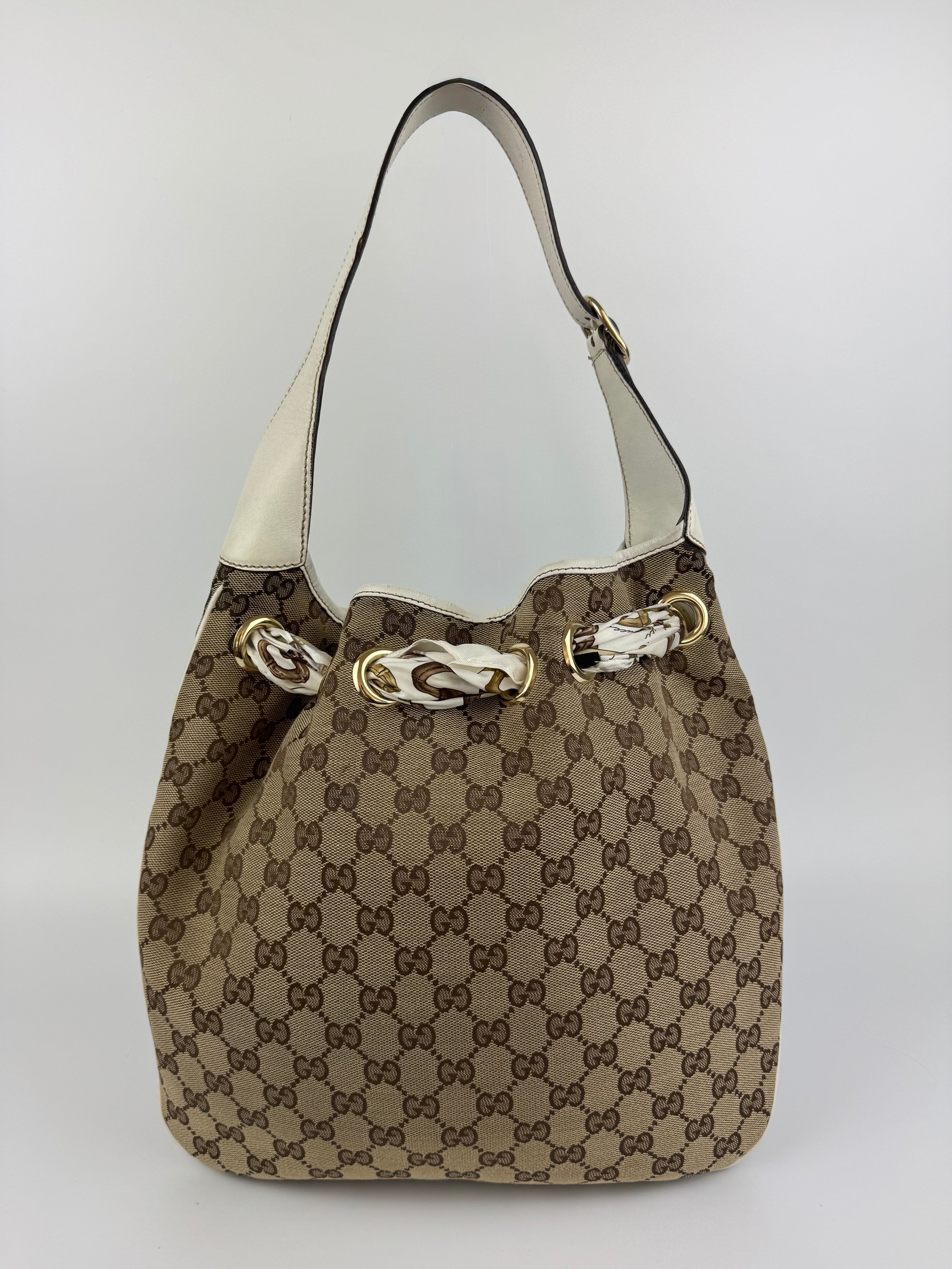 Gucci Shoulder Bag