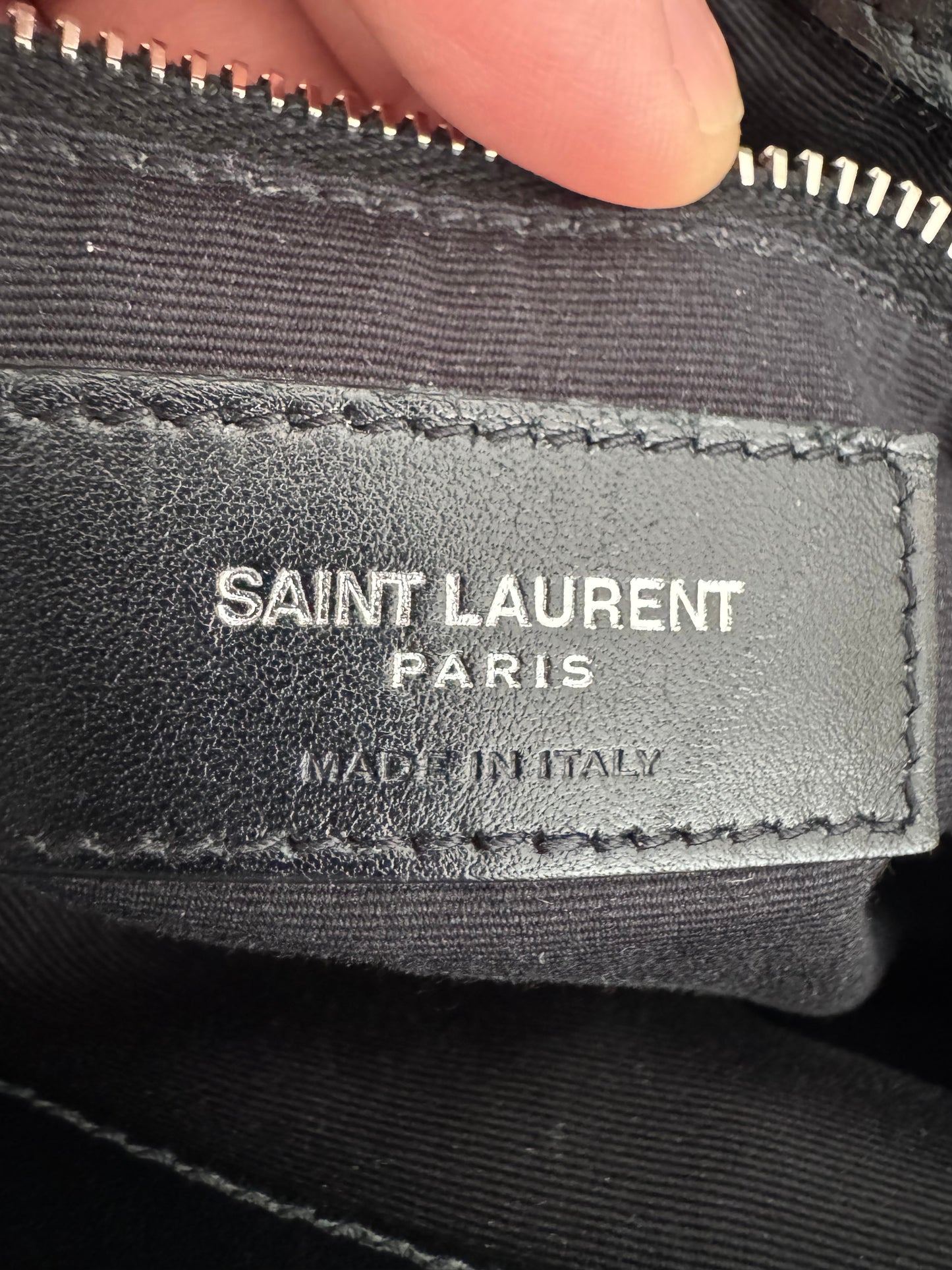 Saint Laurent Loulou Large