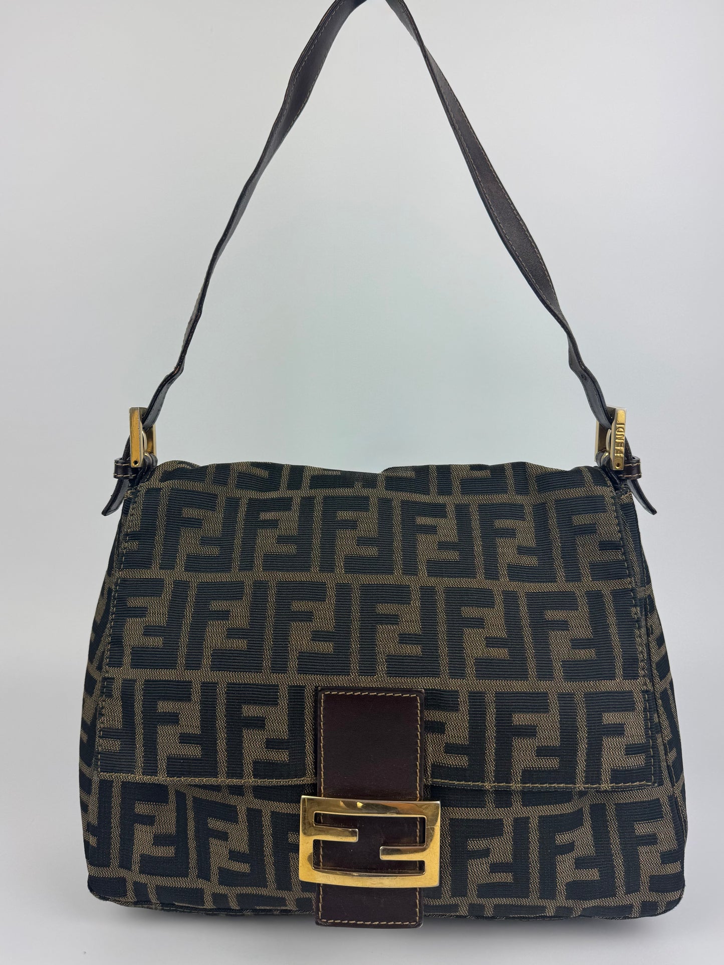 Fendi Mamma Baguette Shoulder Bag