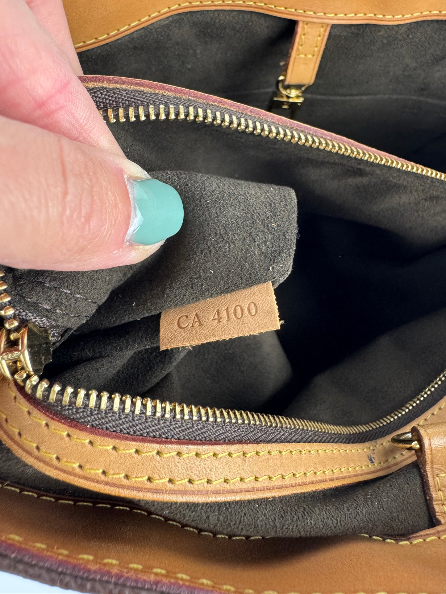 Louis Vuitton Wilshire MM