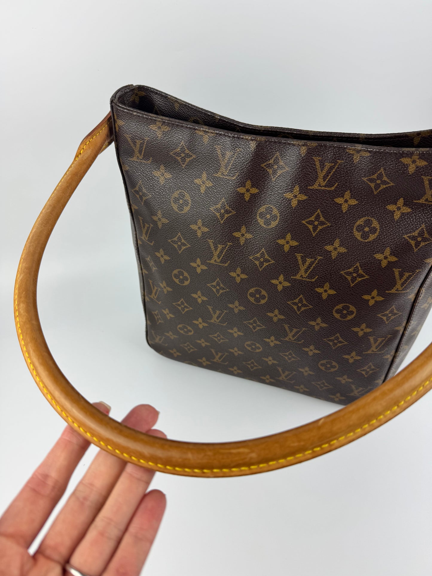 Louis Vuitton Looping GM