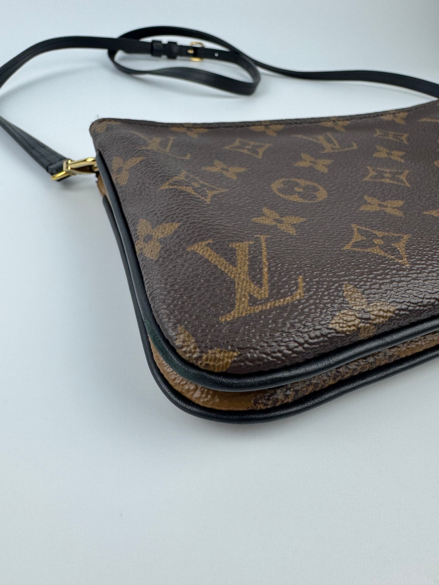 Louis Vuitton Reverse Pochette
