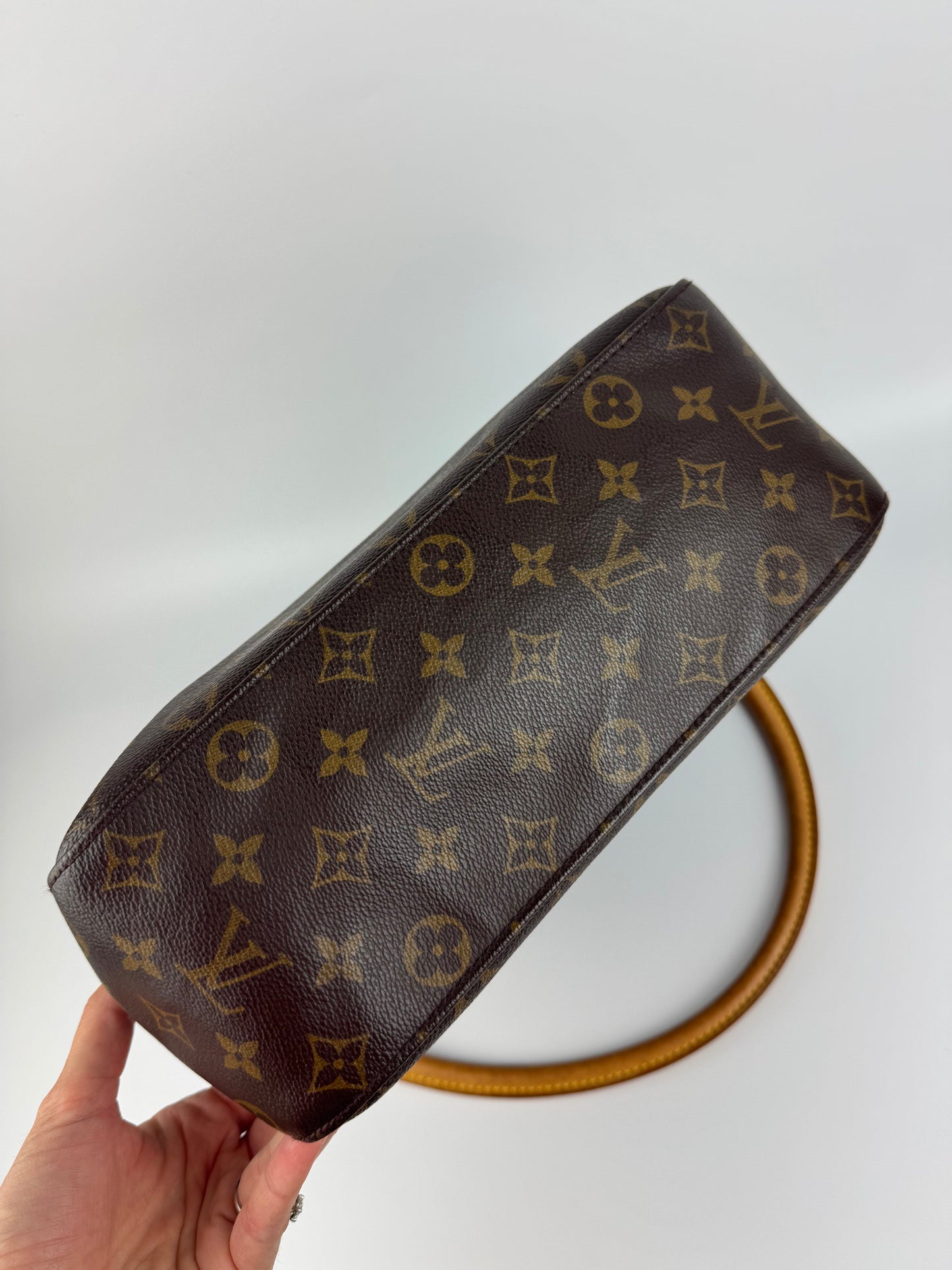 Louis Vuitton Looping GM