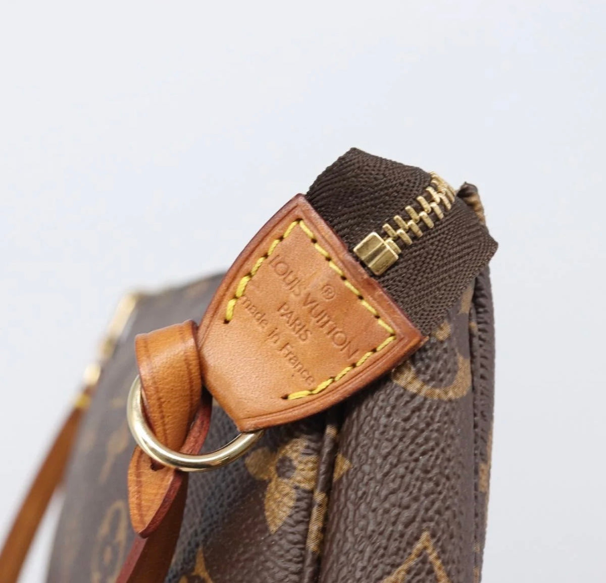 Louis Vuitton Pochette Accessoires