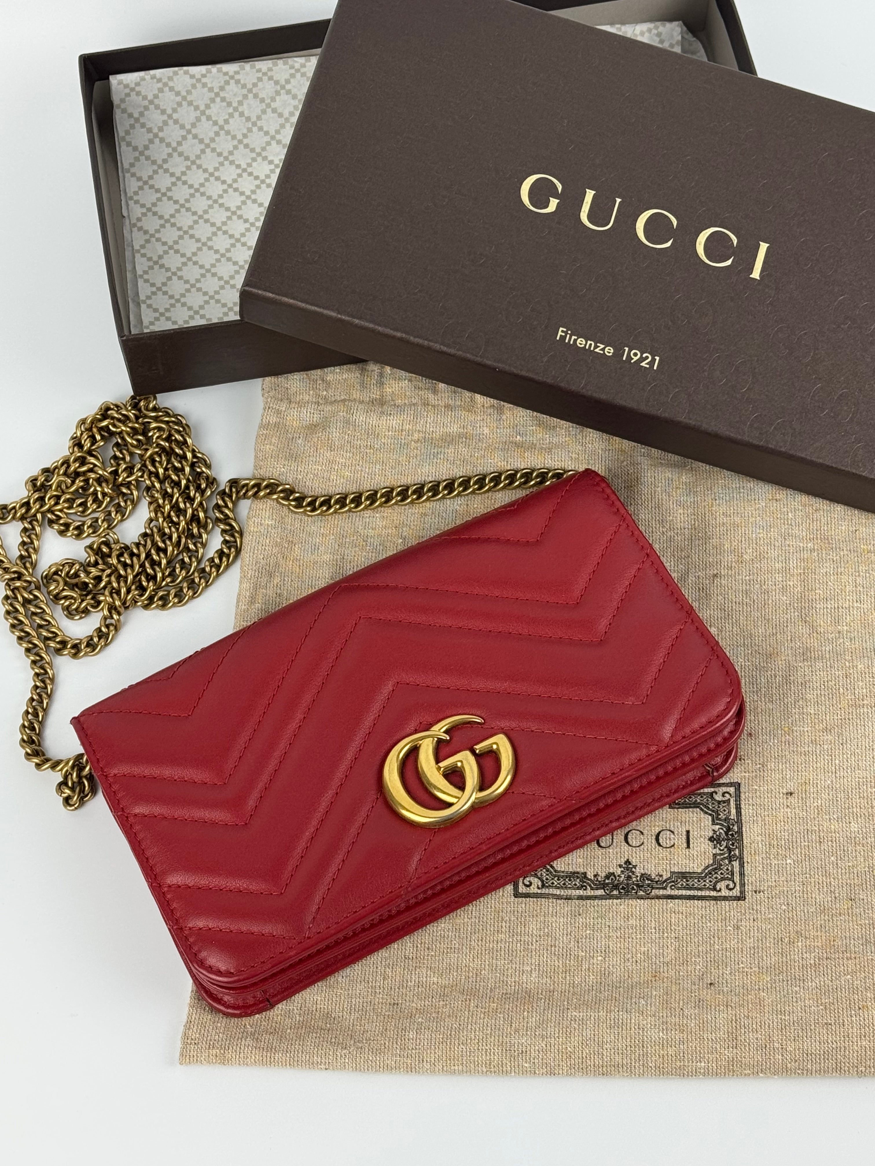 Gucci GG Marmont Chain Wallet