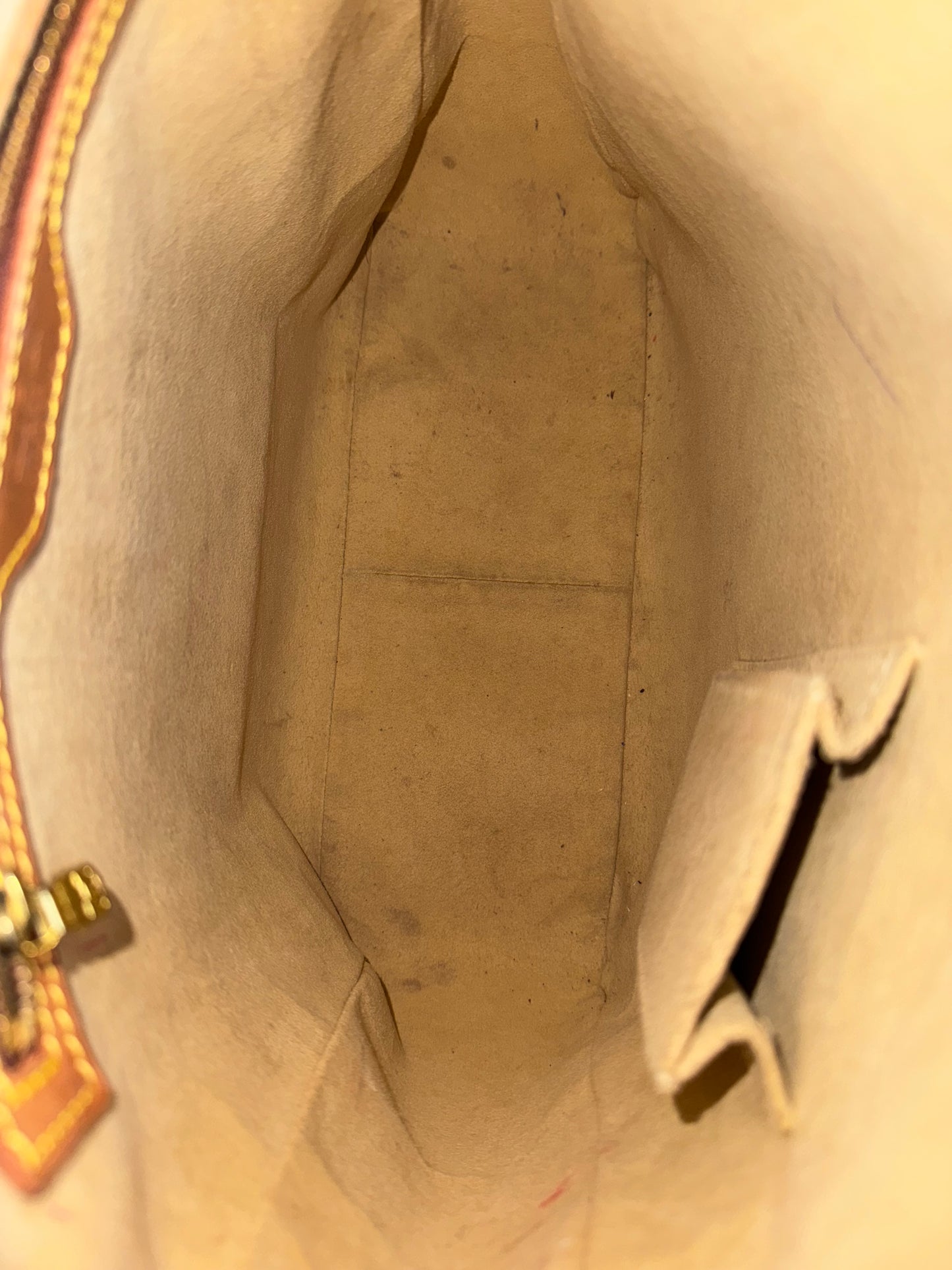 Louis Vuitton Looping PM Shoulder Bag
