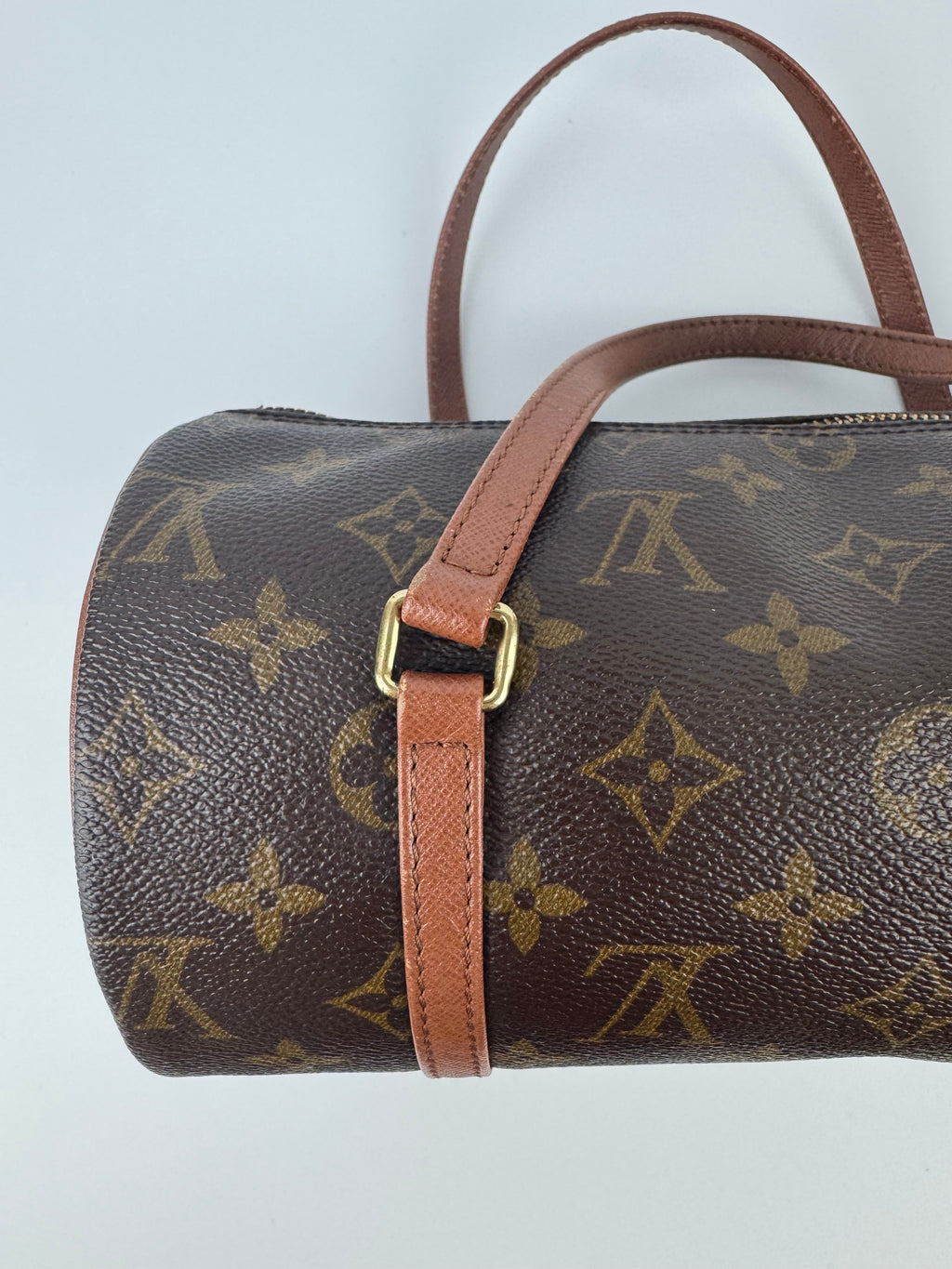 Louis Vuitton Papillon 26