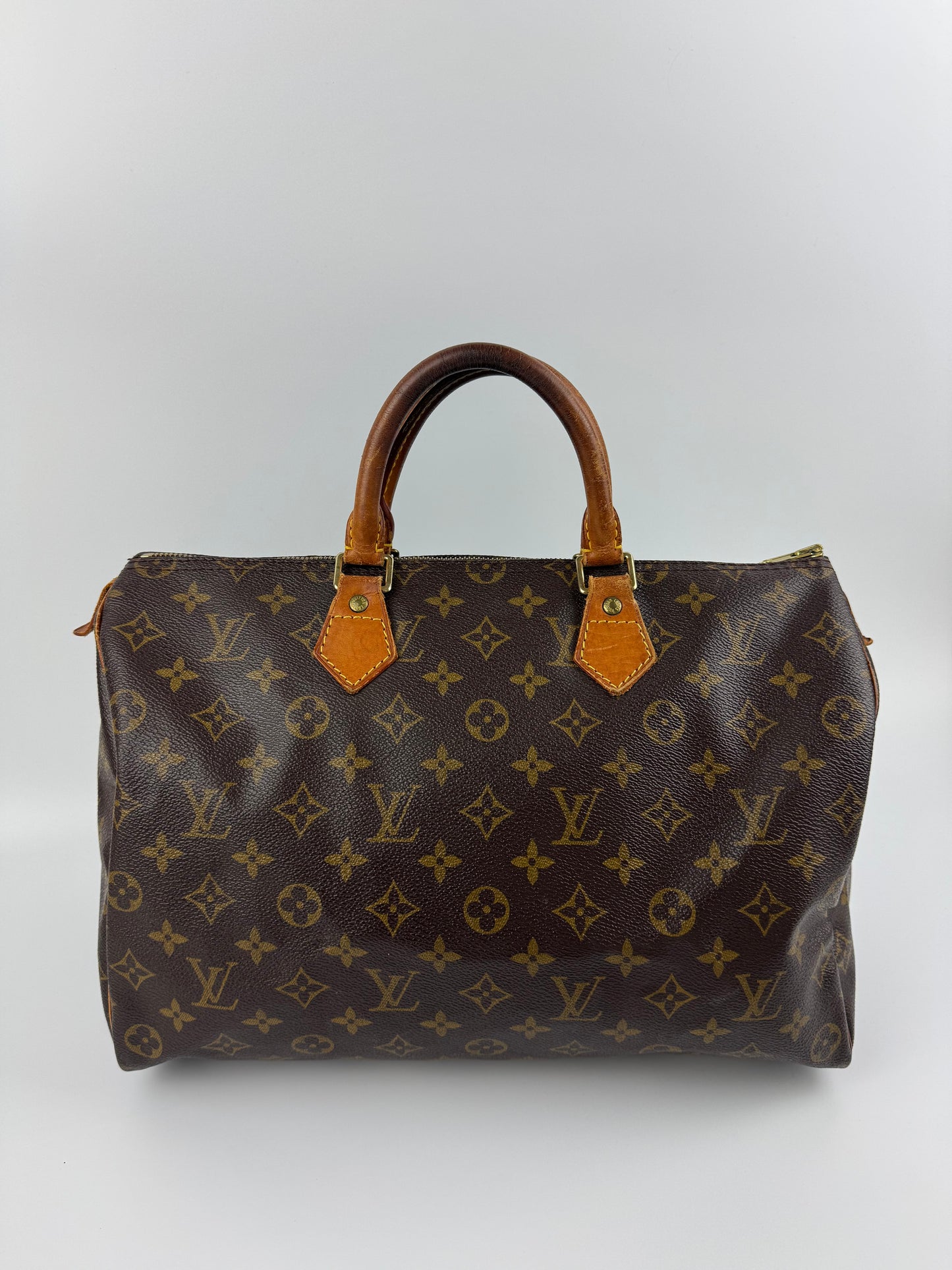 Louis Vuitton Speedy 35