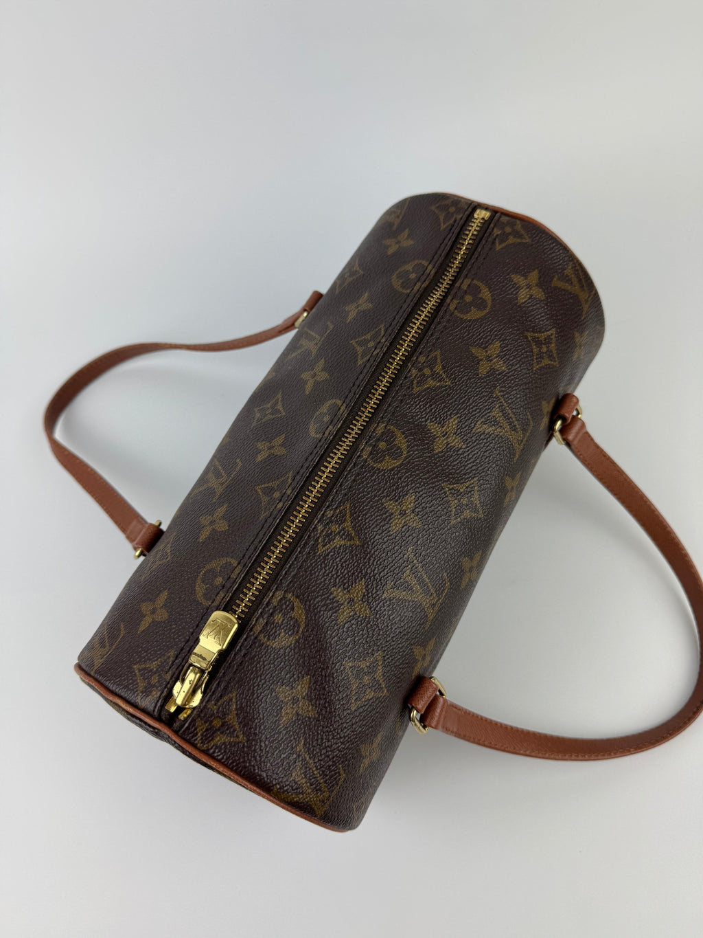 Louis Vuitton Papillon 26