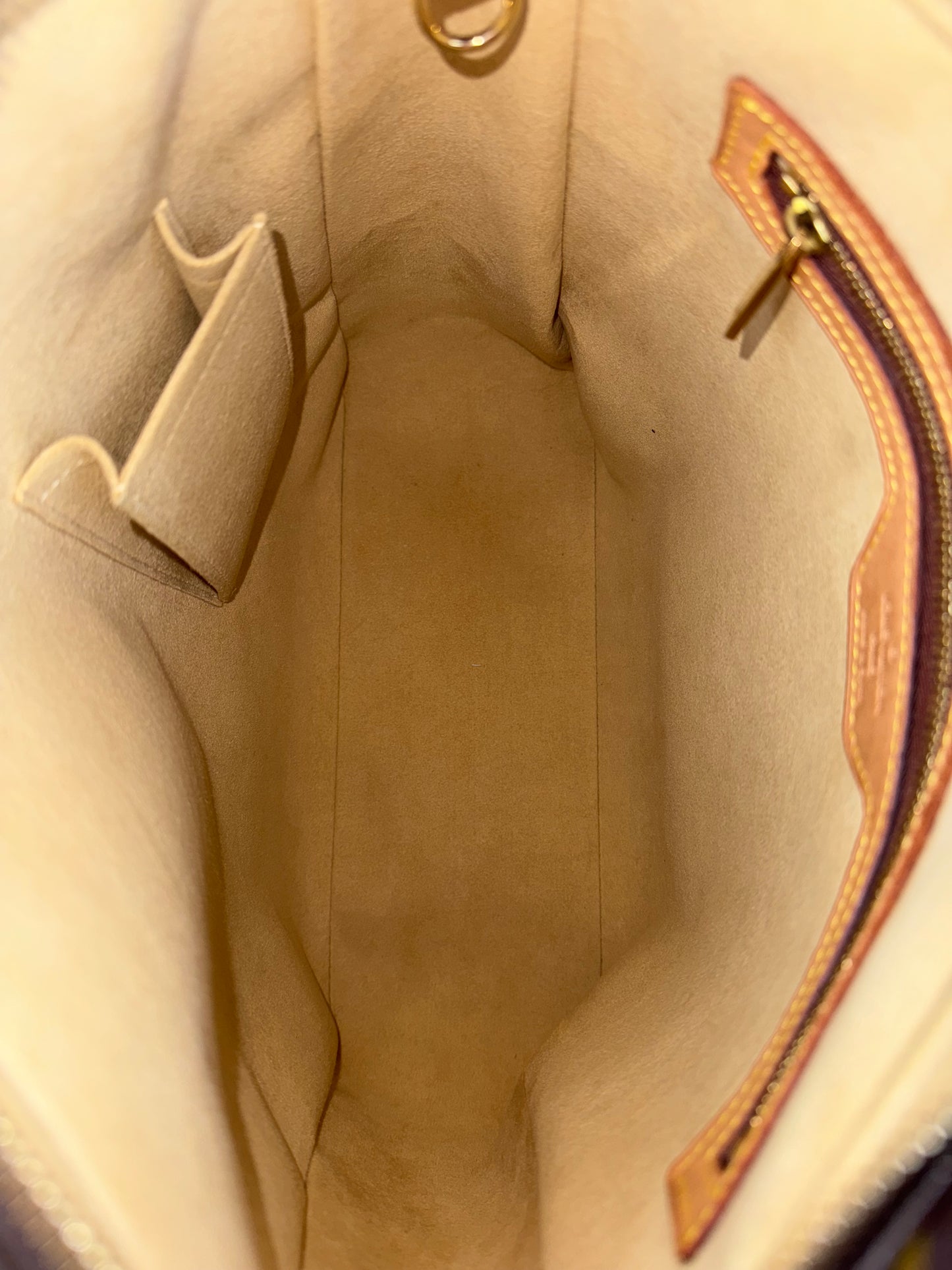 Louis Vuitton Looping GM