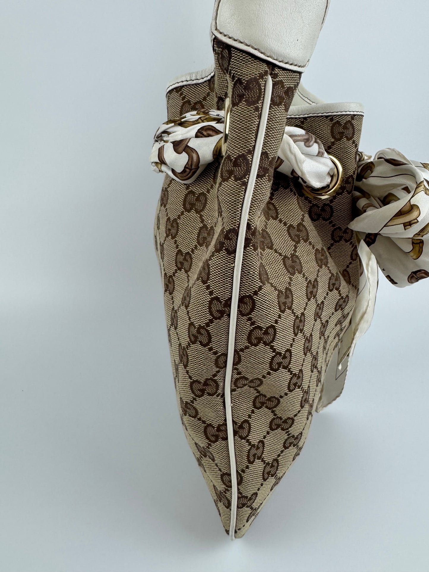Gucci Shoulder Bag