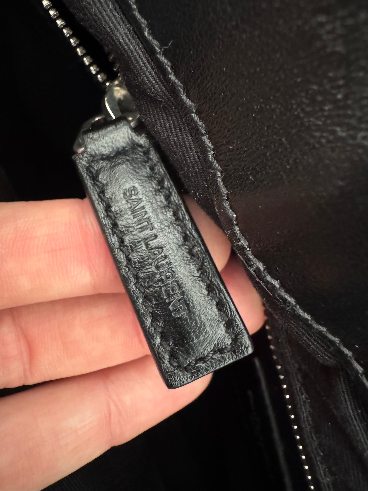 Saint Laurent Loulou Large