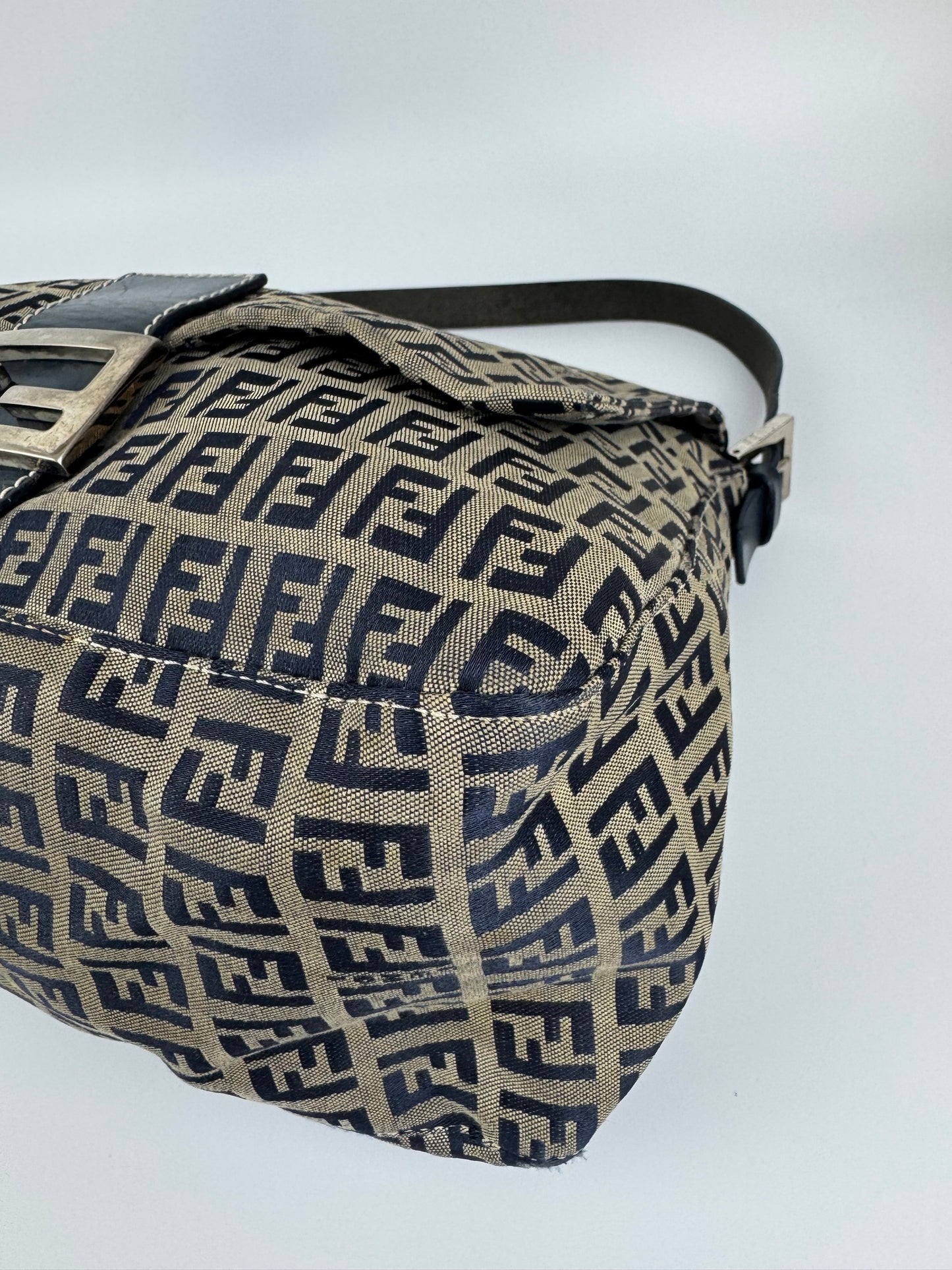 Fendi Mamma Baguette Shoulder Bag