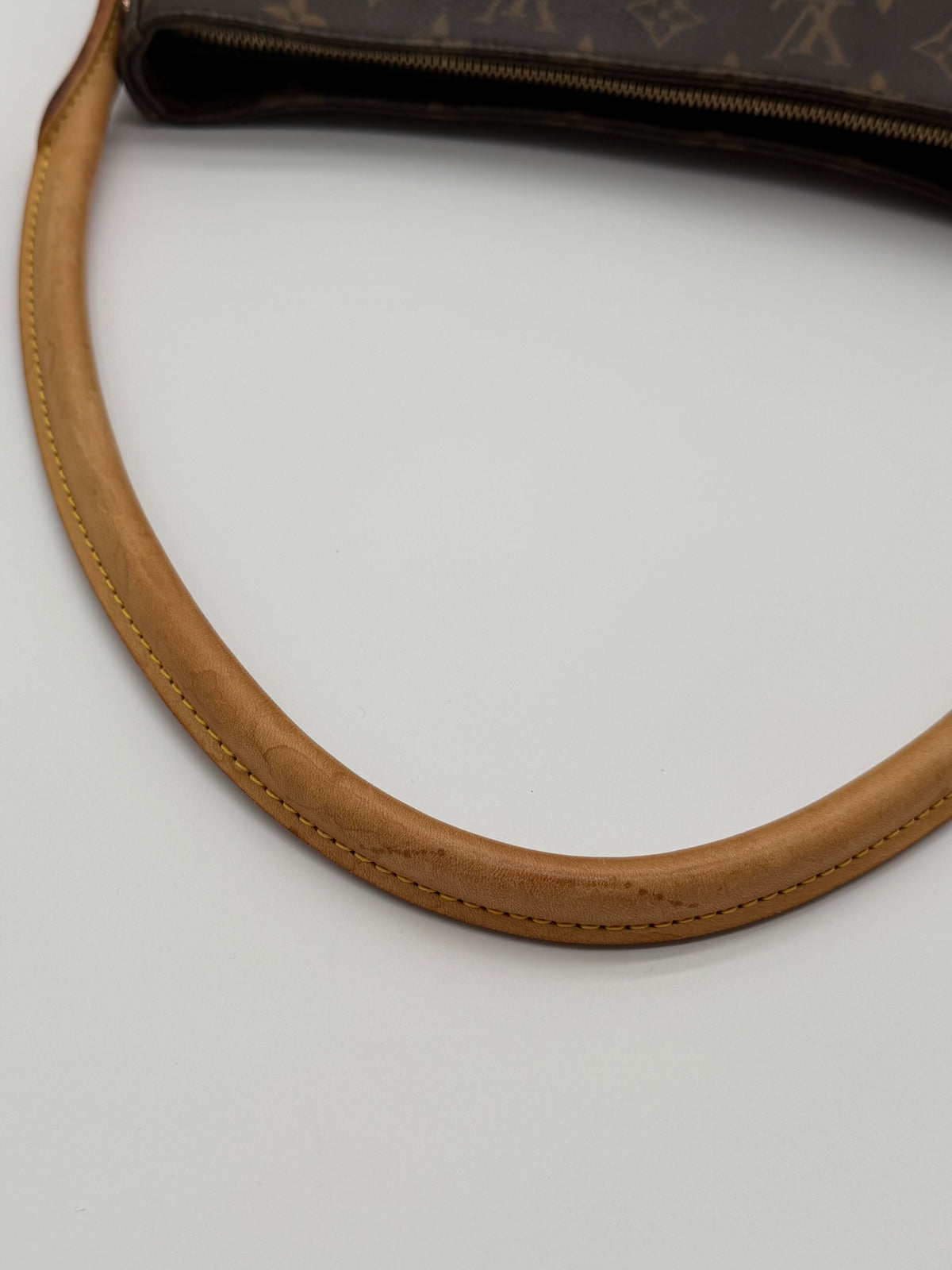 Louis Vuitton Looping GM