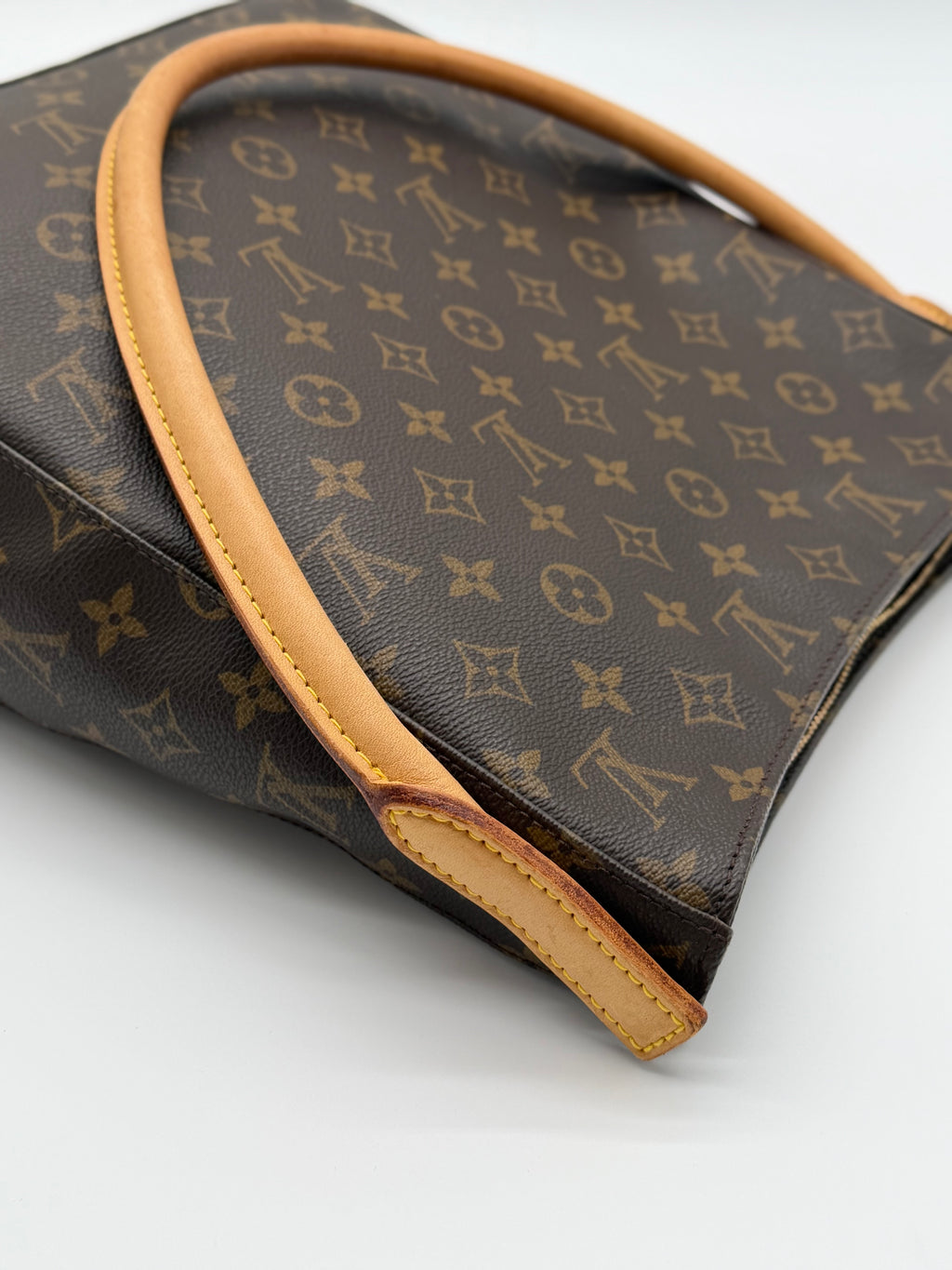 Louis Vuitton Looping GM